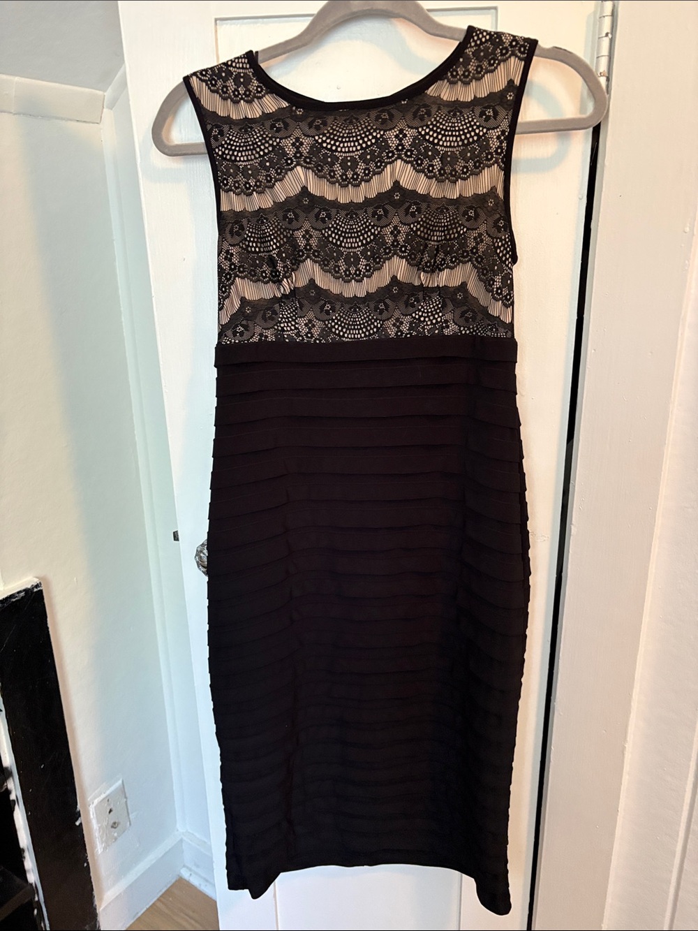 Scarlett Black Lace-Top Midi Dress